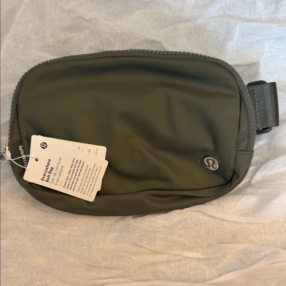 lululemon athletica Everywhere Belt Bag - grey